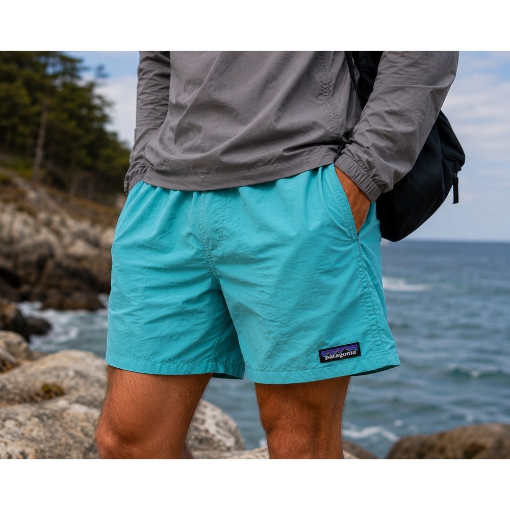 Patagonia Baggies Shorts Mens Large Teal 57021 SP18 5 Inch Inseam Nylon